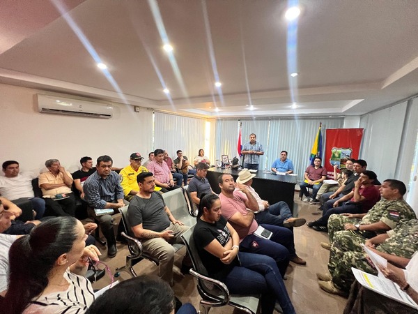 Yacyreta presta ayuda al Centro de Operaciones de Emergencia de Ayolas