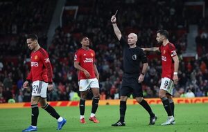 Gary Neville: “El United es un cementerio de jugadores” - Fútbol Internacional - ABC Color