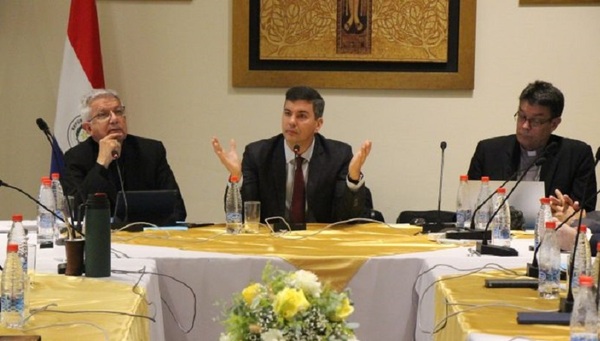 Presidente Peña se reunió con obispos católicos durante la Asamblea de la CEP