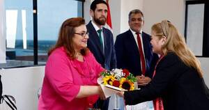 La Nación / Muñoz asumió en Erssan y se comprometió a velar por la calidad del agua