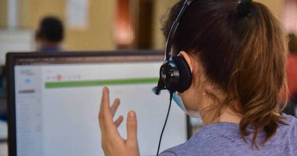 La Nación / Firma internacional prevé potenciar call center en Paraguay para dar empleo a jóvenes
