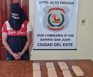 Buscado por la justicia circulaba en vehículo hurtado y con droga