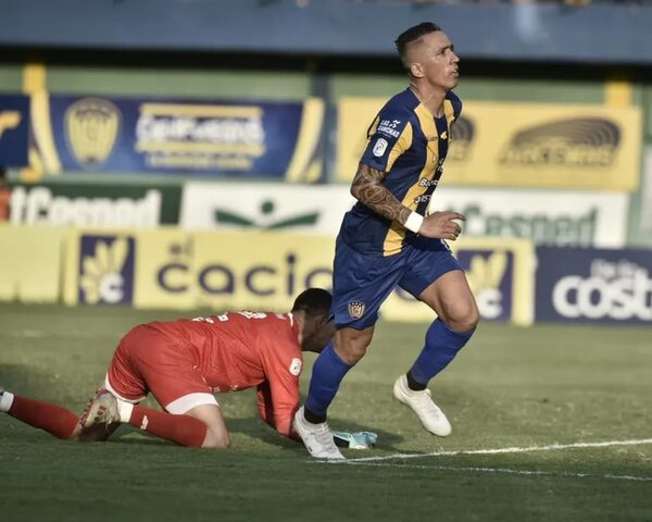 Sportivo Luqueño vs. Sportivo Trinidense: El Auriazul ratifica su buen momento - Sportivo Luqueño - ABC Color