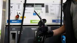 Gobierno argentino presiona a petroleras ante protestas por falta de combustible