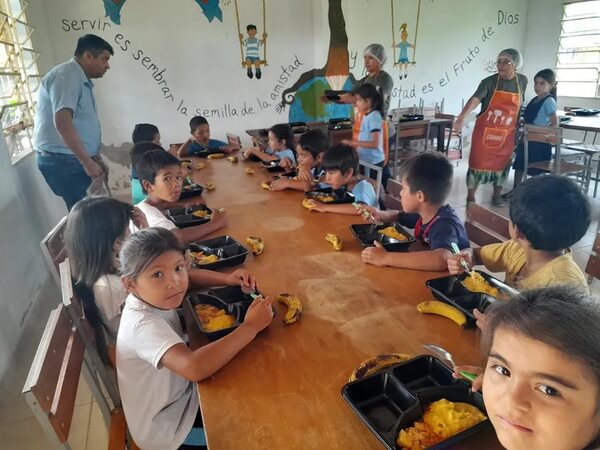 Reinician distribución de almuerzo escolar en el Alto Paraguay - Noticias del Chaco - ABC Color