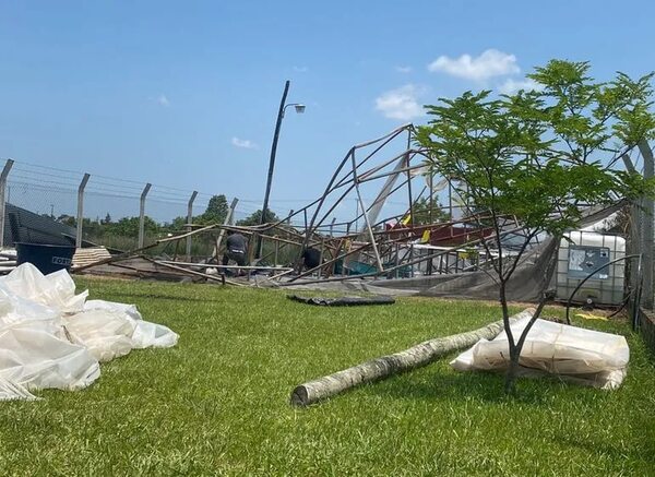 Afectados por el temporal en Ypané siguen esperando ayuda de instituciones - Nacionales - ABC Color