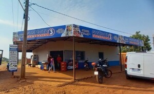 Asaltantes se alzaron con alrededor de Gs. 5 millones de un local comercial - Oasis FM 94.3