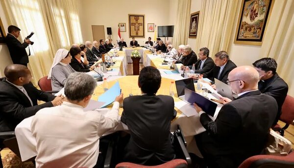 Obispos piden a Santiago Peña que no olvide a los pobres - Política - ABC Color