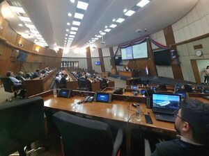 Buscan fin de feudos de los empresarios del transporte público - Política - ABC Color