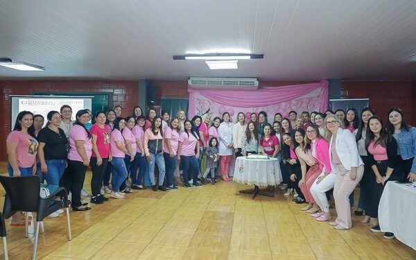 Realizan jornada de sensibilización sobre el cáncer de mamas