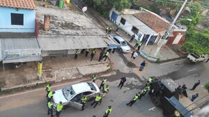 Policías se "sorprendieron" por operativo que ocasionó la batalla campal con hinchas de Luque
