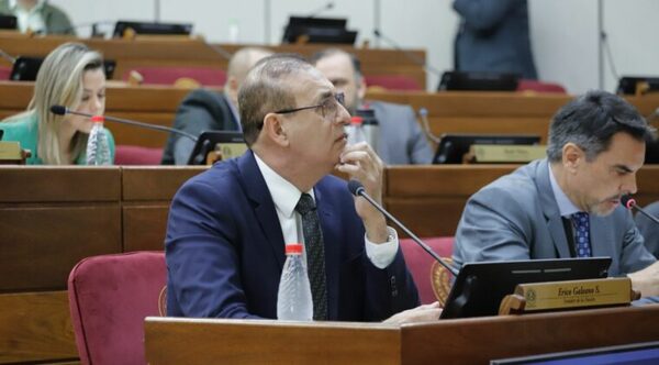 Se acaba el plazo y Fiscalía pide otros 6 meses para investigar a Erico - Radio Imperio 106.7 FM