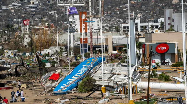 Al menos 45 muertos y 47 desaparecidos por el paso del huracán Otis en México