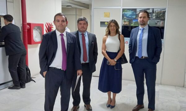 Piden ante la Corte suspender matrícula de abogado a Hernán Rivas