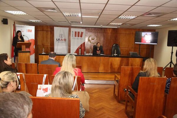 Desarrollaron taller sobre experiencias regionales y locales de investigación