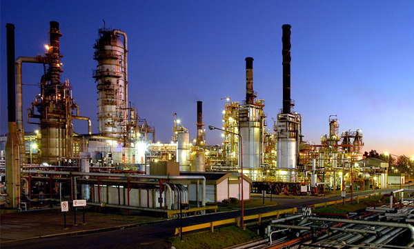 Refiner铆as de Argentina emprenden acciones para normalizar abastecimiento de combustibles - Revista PLUS