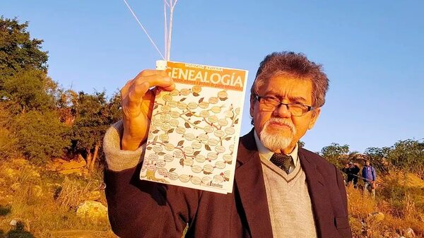 Moncho Azuaga se adjudica el Premio Nacional de Literatura 2023 - Literatura - ABC Color
