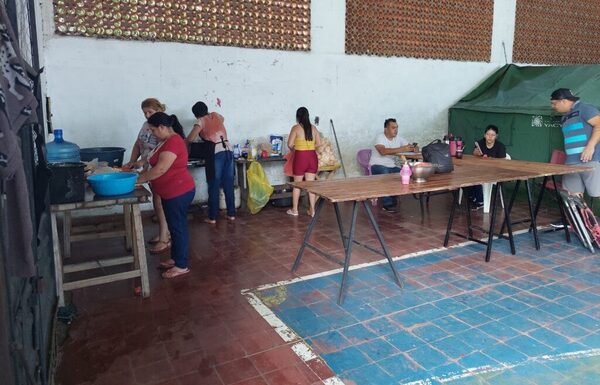 En Ayolas, 500 personas afectadas por inundaciones se encuentran actualmente en albergues provisorios - .::Agencia IP::.