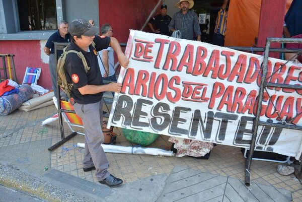 Guardiacárceles levantan huelga de hambre tras acuerdo con Ministerio de Justicia