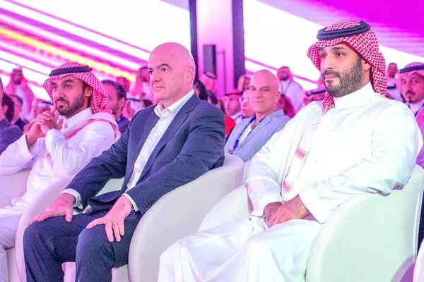 Infantino, presidente de la FIFA, confirma que el Mundial 2034 se jugará en Arabia Saudí - Fútbol Internacional - ABC Color