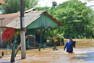 Guairá: inundación en Capellán Cardozo a causa del desborde del río Tebicuarymí - Nacionales - ABC Color