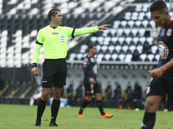 Fecha 18 del Clausura: Díaz de Vivar designado para el juego de Libertad y Carlos Benítez para el partido de Cerro Porteño