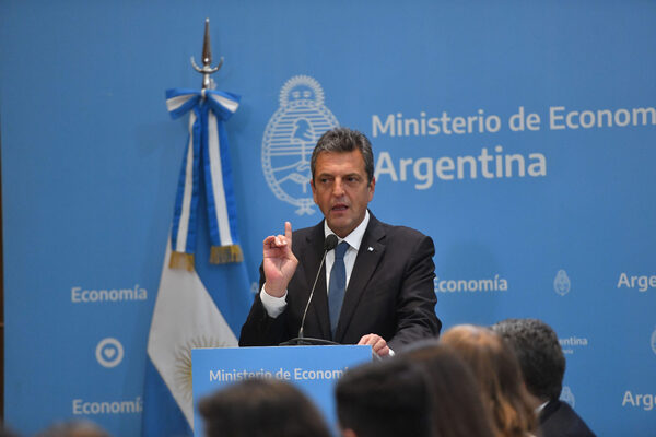 Massa promete a los industriales de Argentina un mejor marco si llega a la Presidencia - MarketData
