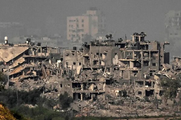 ONU: ataque a campo de refugiados destruyó en Gaza “un barrio entero” y causó al menos 50 muertos - Mundo - ABC Color