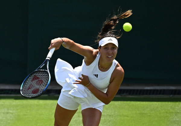 Versus / Jessica Pegula vence a Aryna Sabalenka en el WTA Finals 2023