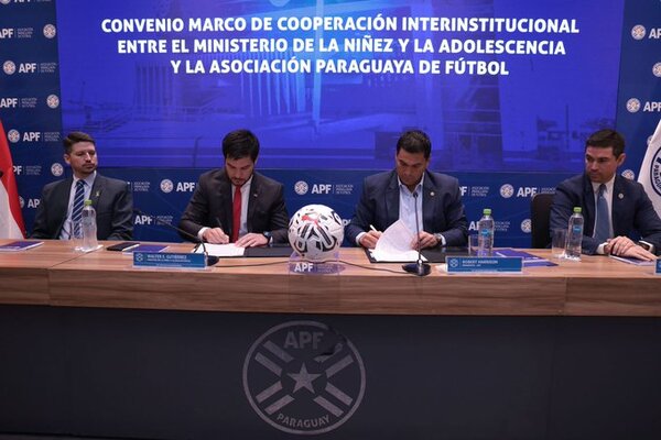Impulsaran programas en favor de niños y jóvenes que practican el fútbol
