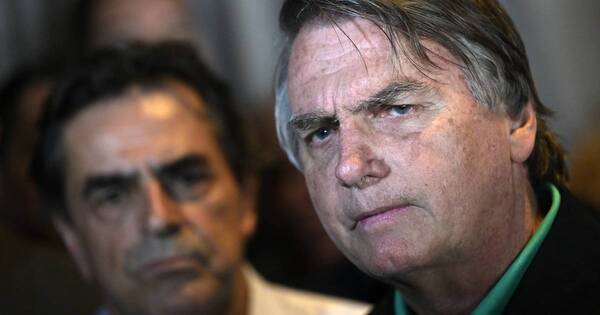 La Nación / Tribunal electoral vuelve a declarar inelegible al expresidente Bolsonaro