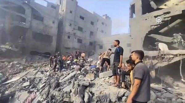 Hamás dice que siete rehenes murieron en el ataque israelí contra el campo de Yabalia - Mundo - ABC Color