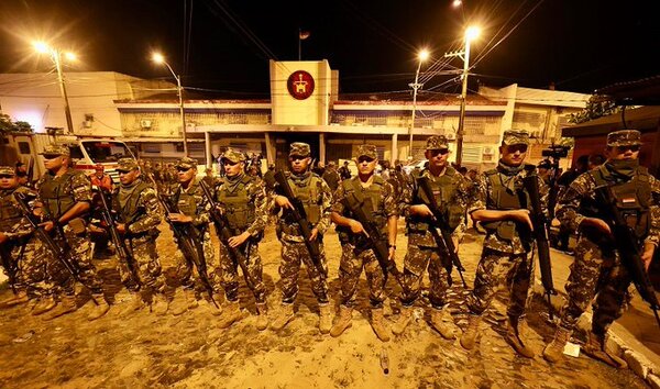 Guardiacárceles llegan a acuerdo y levantan medida de fuerza