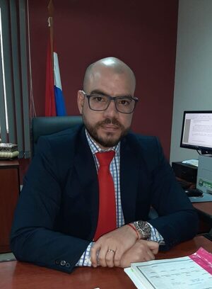 Piden el desafuero de fiscal Armando Cantero, imputado por recibir soborno del narco Minotauro