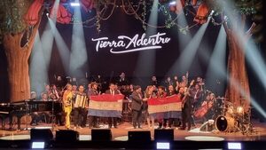 Tierra Adentro y el maestro Sergio Cuquejo fueron homenajeados por la DINAPI - Te Cuento Paraguay