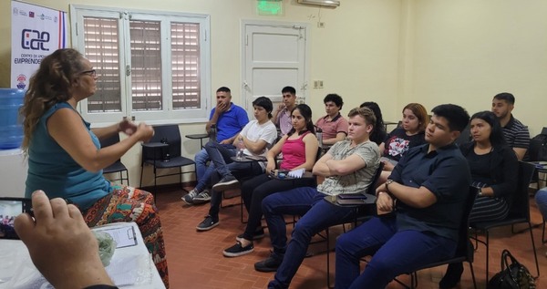 SINAFOCAL prepara taller para emprendedores