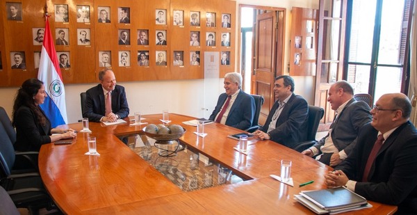Orientan esfuerzos para dar impulso a la economía verde y la electromovilidad