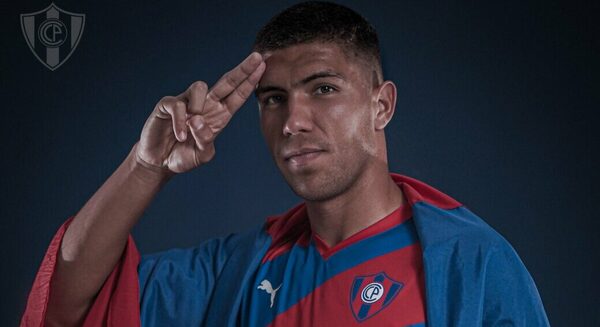 Versus / La decisión que tomó Cerro Porteño con Ronaldo Dejesús