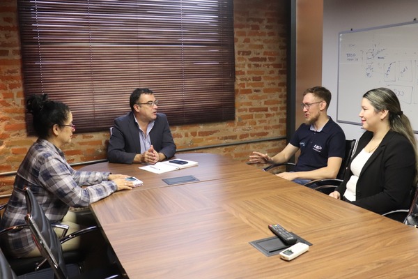 The space industry advances in Paraguay and aims for economic development in several areas - .::Agencia IP::.