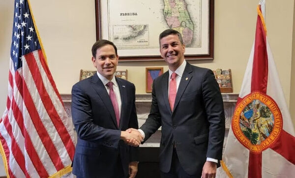 Biden dejó pasar valiosa oportunidad con Peña, sostiene senador norteamericano