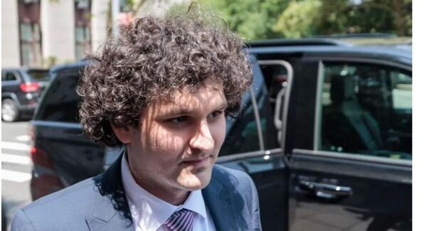 El juicio a Sam Bankman-Fried, fundador de FTX se acerca a su fin tras terminar testimonio en defensa propia - Revista PLUS
