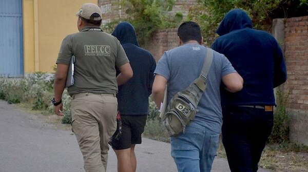 Bolivia: Envían a la cárcel a dos futbolistas en investigación por denuncia de violación