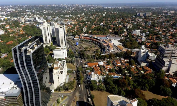 Economista asegura que a Paraguay le conviene que mejore la economía Argentina