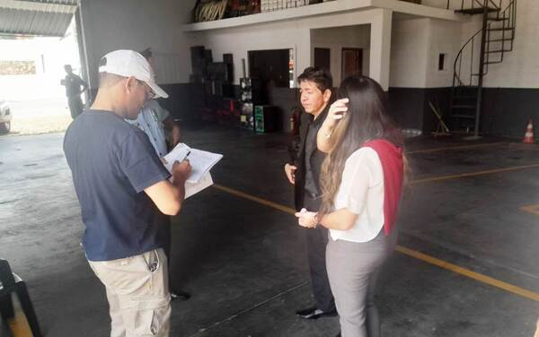 Infructuoso allanamiento en busca de un comerciante en Luque •