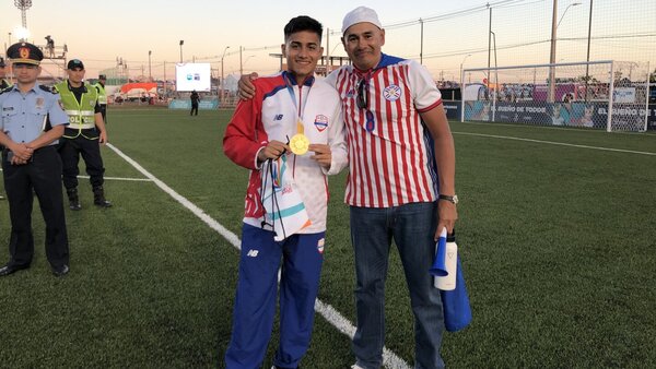 Víctor Quintana, papá del Animalito: "Está en una etapa en la que necesita jugar"