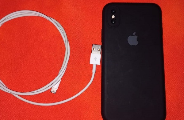 Imputan a supuestos involucrados en robo de más de 2.200 teléfonos celulares iPhone