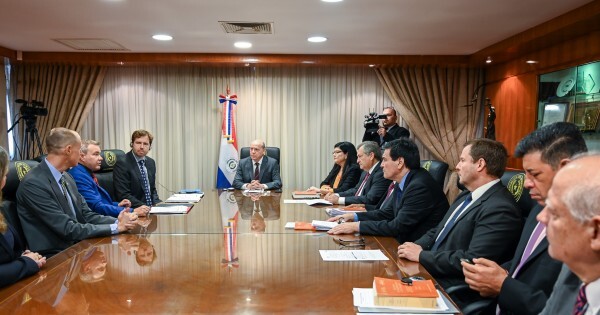 Funcionario de EEUU se enfocó en la Justicia y recopiló retrocesos de la lucha anticorrupción