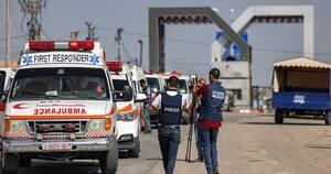 La Nación / Nuevo bombardeo de campo de refugiados y primeras evacuaciones