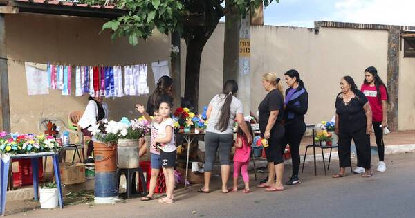 La Nación / Intensifican limpieza en cementerios de Asunción