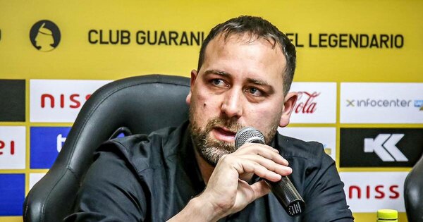Versus / DT de Guaraní no acepta “preguntas fuera de lugar” y se toma con periodista